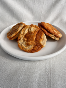 Gochujang Caramel Cookie with sweet and spicy gochujang caramel